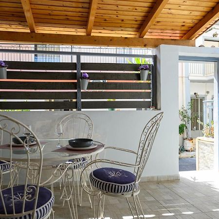 Zen Hut Apartment Kalamata Bagian luar foto
